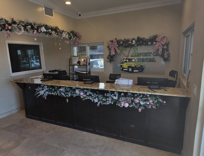 Exuma Car Rentals Spreads Holiday Cheer with Christmas Decorations